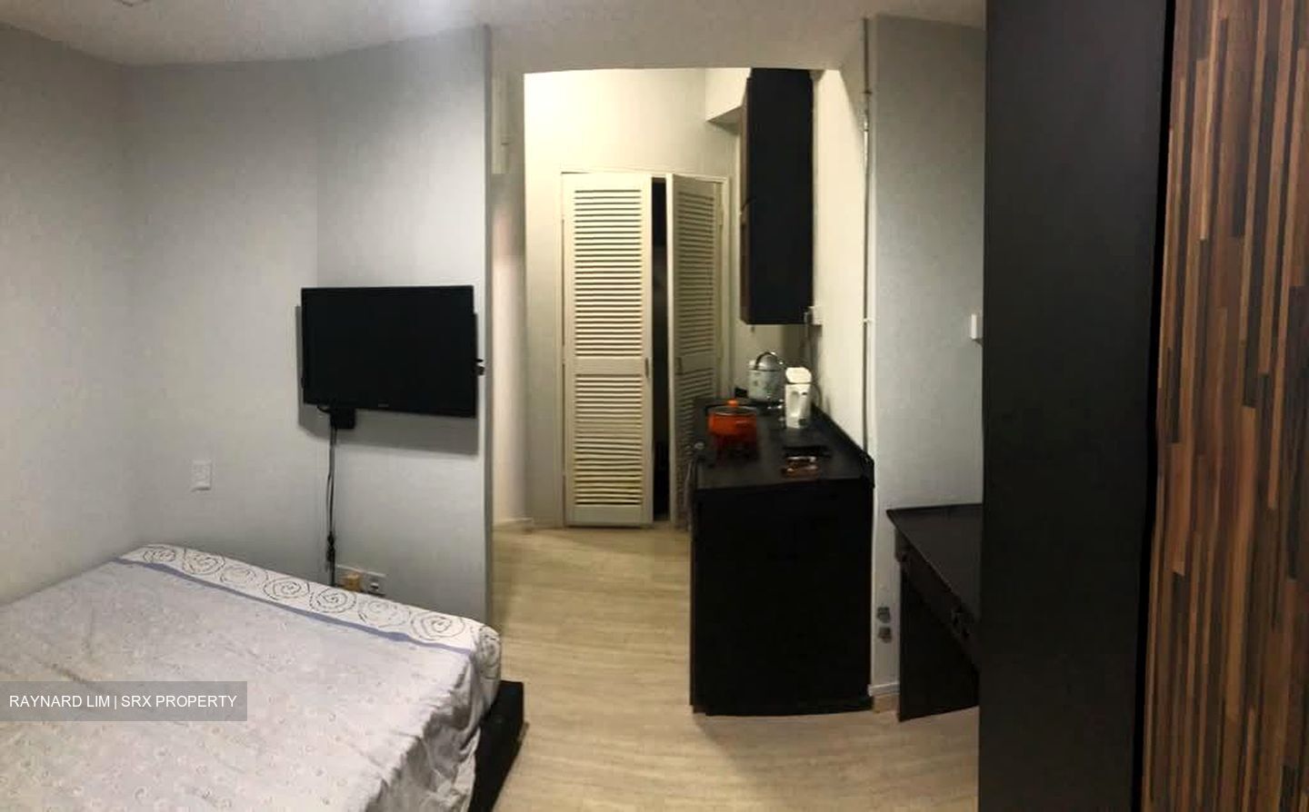 Seletaris (D27), Condominium #578520801
